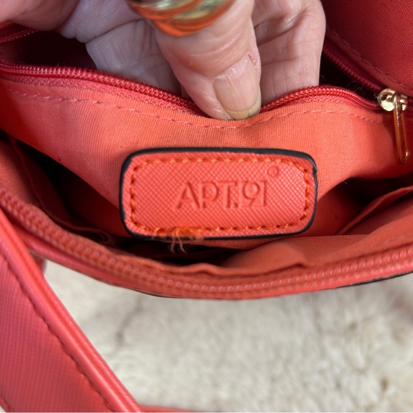 Apt. 9‎ Pink Quilted Crossbody Bag Deep Coral - Picture 5 of 5